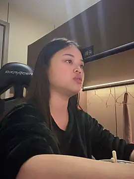 Toffee-00 online show from 01/14/26, 10:30