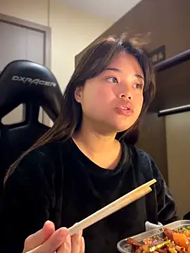 Toffee-00 online show from 03/05/26, 04:53