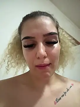 CrazyJessika online show from 05/17/26, 01:11