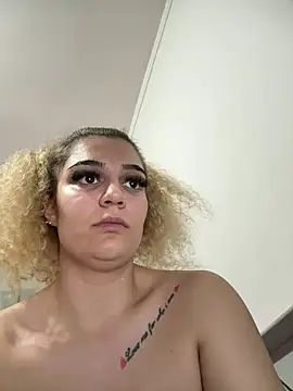 CrazyJessika online show from 04/28/26, 08:02