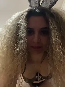 CrazyJessika online show from 04/01/26, 01:41