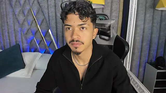NicolaiKarav online show from 04/22/26, 12:12