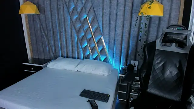 NicolaiKarav online show from 04/13/26, 12:09