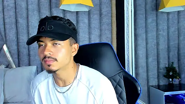 NicolaiKarav online show from 01/06/26, 07:07