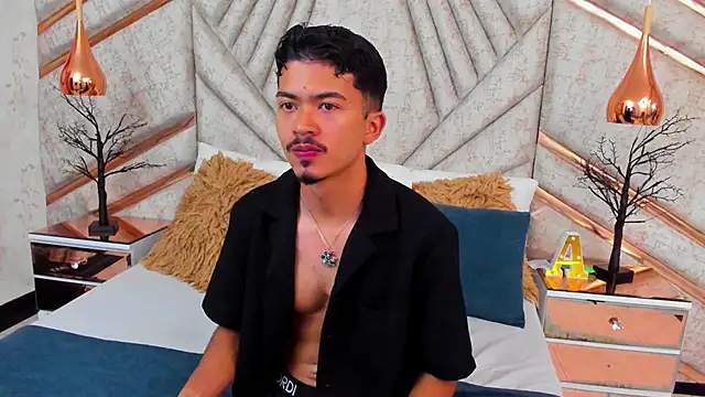 NicolaiKarav online show from 11/28/25, 11:10