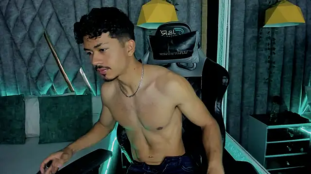 NicolaiKarav online show from 03/03/26, 12:01