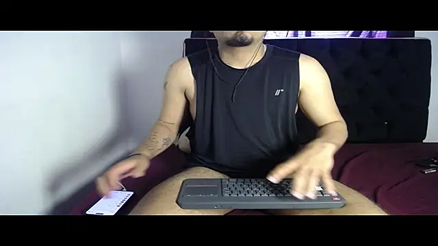 Henry villa23 online show from 11/26/25, 01:00