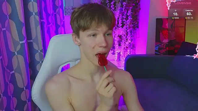 cuMte boy online show from 05/07/26, 01:21