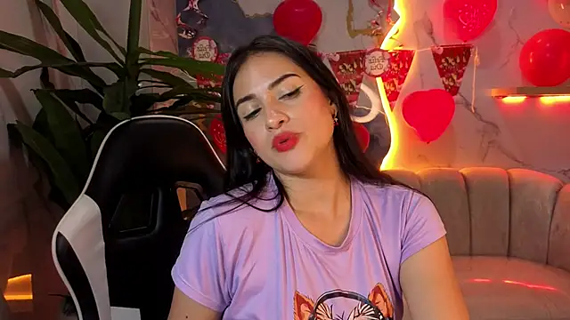 Snapshot of Anny_Star_Tx chatting on 02/19/26, 08:28 Anny Star Tx online show from 02/19/26, 08:28