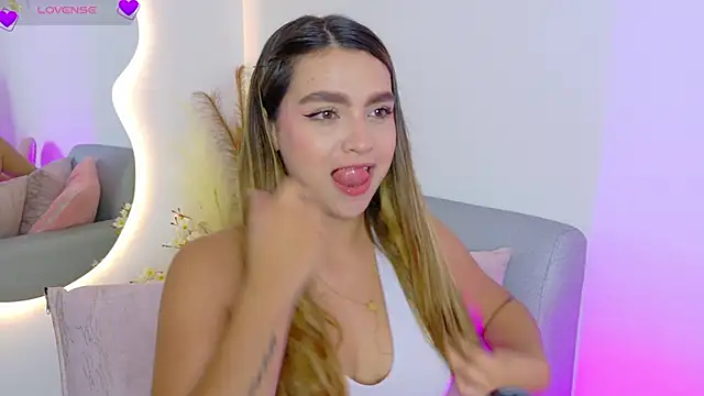 Ambar Carter online show from 05/20/26, 12:07