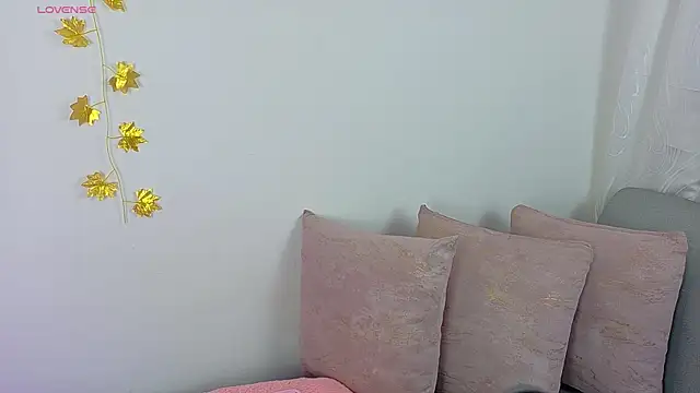 Ambar Carter online show from 12/14/25, 04:08