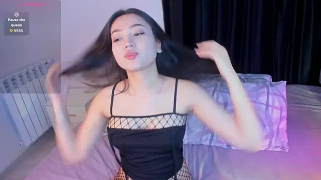 Snapshot of tokkpokki chatting on 11/28/25, 11:21 tokkpokki online show from 11/28/25, 11:21