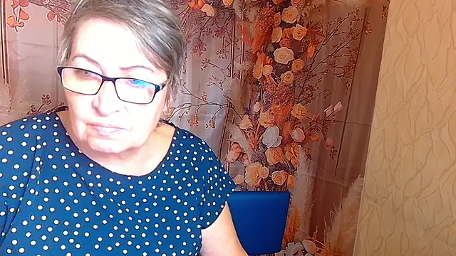 OlgaLuck online show from 12/02/25, 06:26