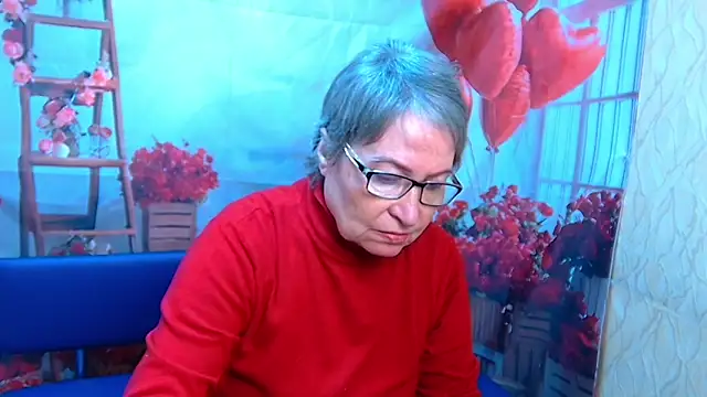 OlgaLuck online show from 04/24/26, 05:09
