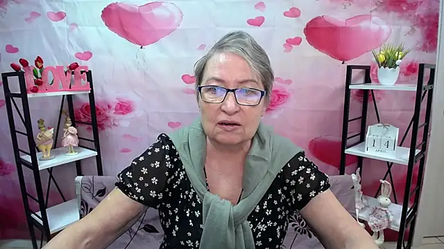 OlgaLuck online show from 04/14/26, 05:34