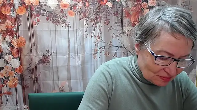 OlgaLuck online show from 03/31/26, 05:20