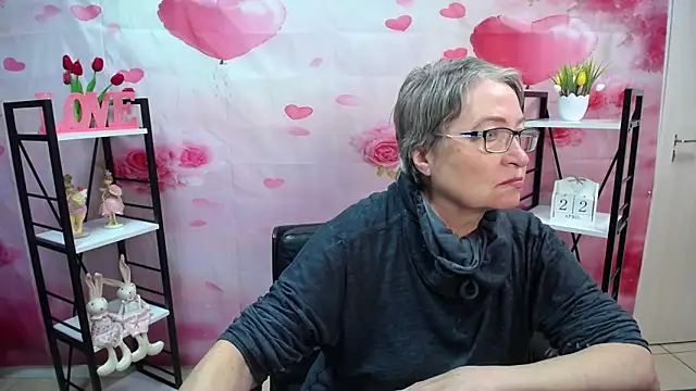 OlgaLuck online show from 04/22/26, 05:03