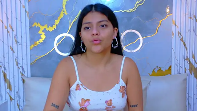 NIKIBUNNY online show from 12/17/25, 12:32