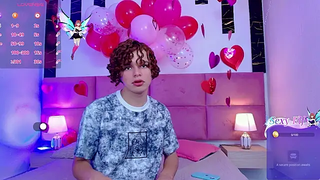 Snapshot of Skyee_angel chatting on 02/14/26, 08:20 Skyee angel online show from 02/14/26, 08:20