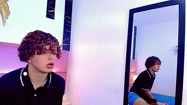 Skyee angel online show from 11/25/25, 07:36