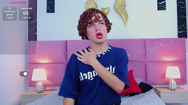 Snapshot of Skyee_angel chatting on 02/03/26, 07:52 Skyee angel online show from 02/03/26, 07:52