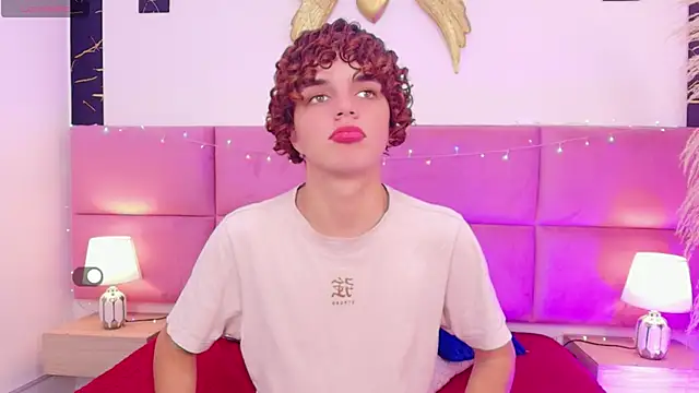 Skyee angel online show from 12/19/25, 07:38