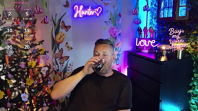 Hunter Fl online show from 03/27/26, 04:30