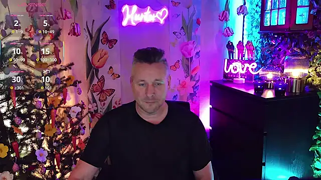 Hunter Fl online show from 03/16/26, 05:59