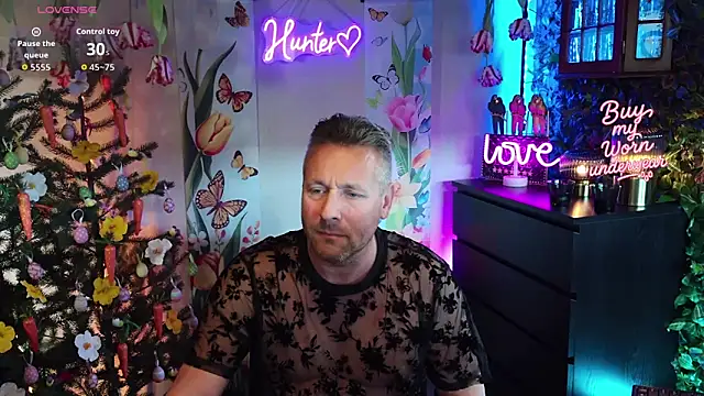 Hunter Fl online show from 03/26/26, 05:11