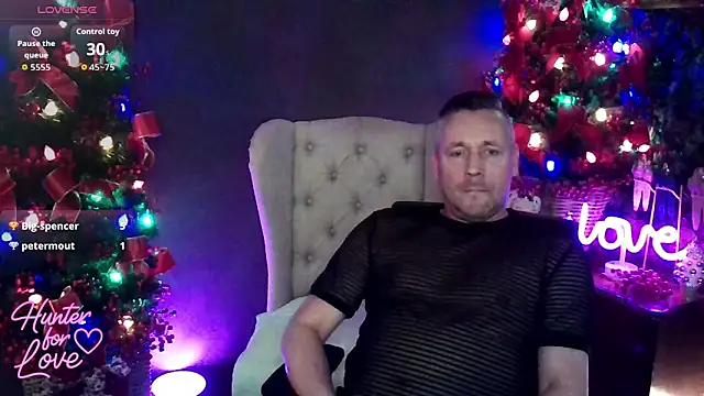 Snapshot of Hunter_Fl chatting on 11/30/25, 03:46 Hunter Fl online show from 11/30/25, 03:46