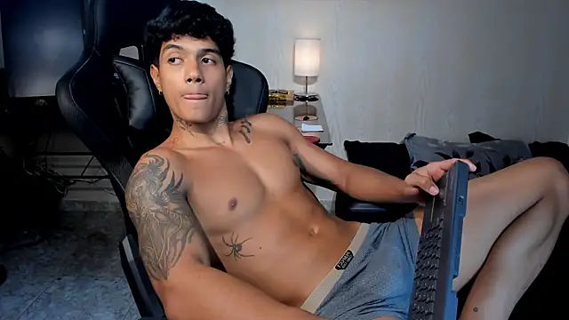 aress damon online show from 12/21/25, 04:36