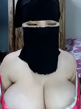 Honeygirl100 online show from 01/10/26, 07:31