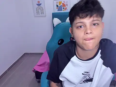 Snapshot of _ian_sweet chatting on 12/02/25, 07:26 ian sweet online show from 12/02/25, 07:26