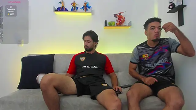 heteros curious online show from 04/11/26, 12:51