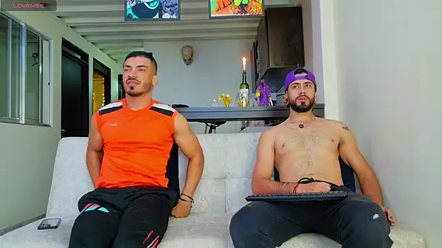 heteros curious online show from 12/16/25, 11:42