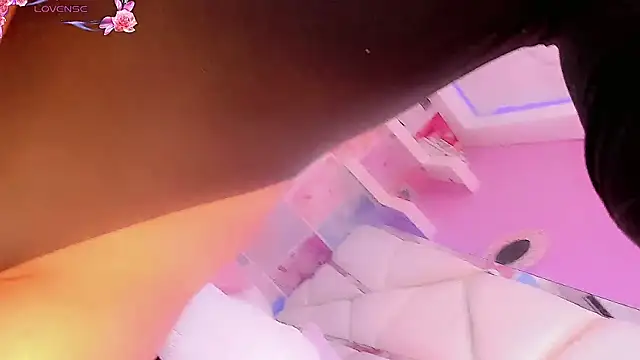 DaleskaSanchez online show from 03/05/26, 08:49