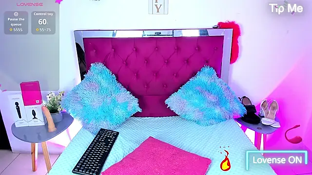 Samantha  F W online show from 02/13/26, 09:48