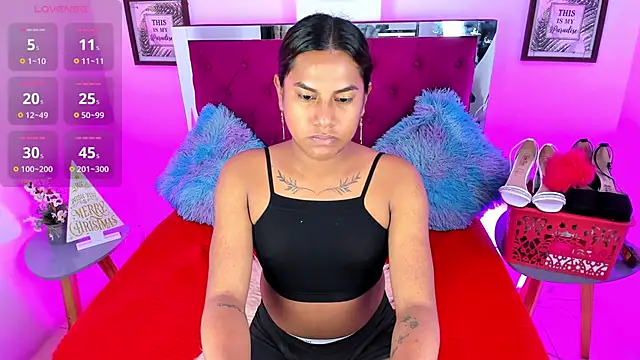 Samantha  F W online show from 12/22/25, 03:45