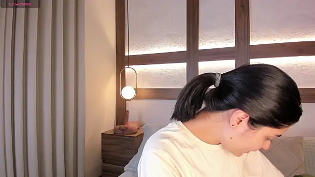 Snapshot of SarhaVega chatting on 01/09/26, 01:18 SarhaVega online show from 01/09/26, 01:18