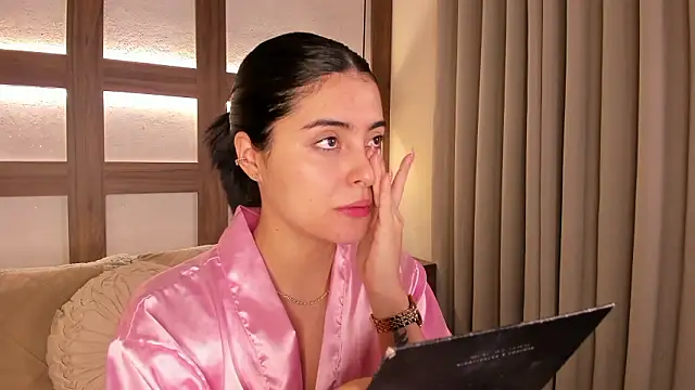 SarhaVega online show from 03/21/26, 01:04