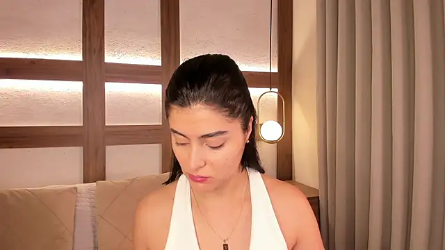 SarhaVega online show from 05/09/26, 01:14