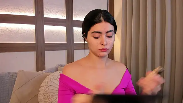 Snapshot of SarhaVega chatting on 02/21/26, 12:29 SarhaVega online show from 02/21/26, 12:29