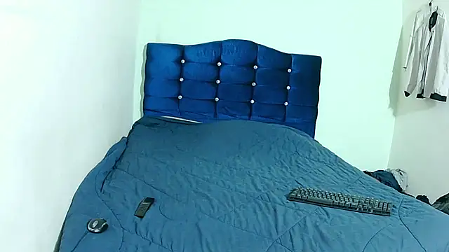 Snapshot of ashleey_palmer chatting on 03/20/26, 11:39 ashleey palmer online show from 03/20/26, 11:39