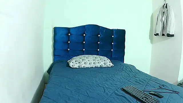 Snapshot of ashleey_palmer chatting on 02/22/26, 10:39 ashleey palmer online show from 02/22/26, 10:39