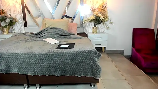 Mysterius Woman online show from 03/19/26, 11:10