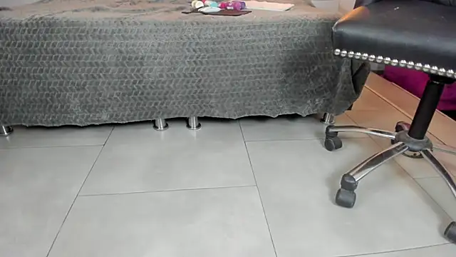 Mysterius Woman online show from 03/06/26, 01:28