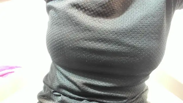 Izelevans online show from 04/05/26, 10:55