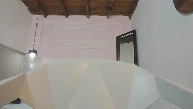 Izelevans online show from 04/06/26, 10:05