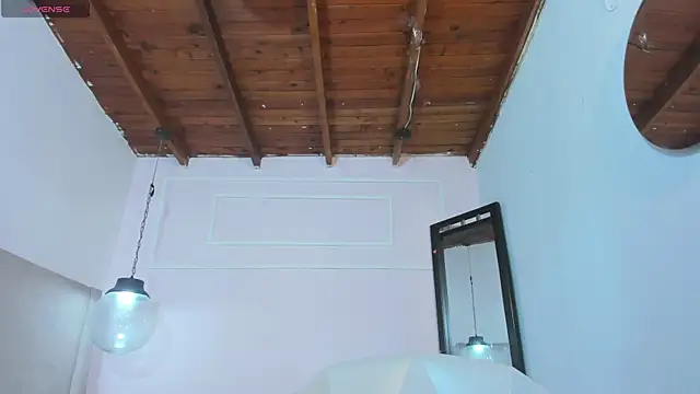 Izelevans online show from 04/14/26, 12:43