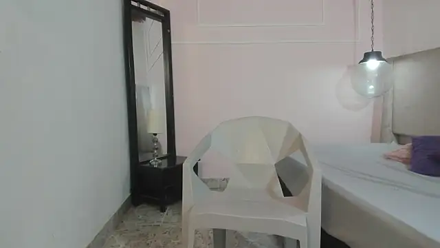 Izelevans online show from 03/26/26, 11:52